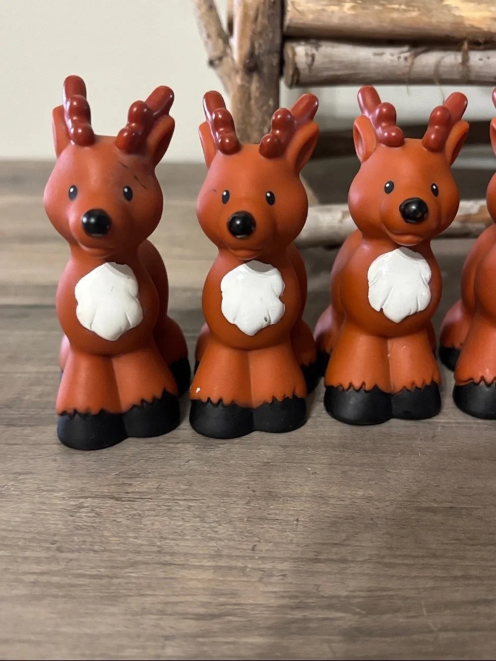 VINTAGE FISHER PRICE TWAS THE NIGHT BEFORE CHRISTMAS SET OF 8 REINDEER ONLY 2004
